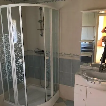 Petite Individuelle 85 M2 Grande Veranda 2 Au Calme Proche Chaumont Et Colombey Les Deux Eglises * Jonchery