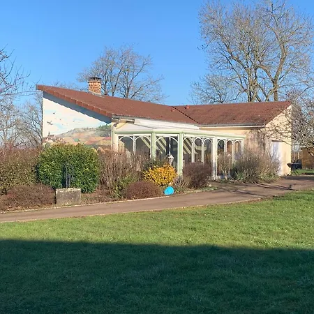 Petite Individuelle 85 M2 Grande Veranda 2 Au Calme Proche Chaumont Et Colombey Les Deux Eglises 펜션
